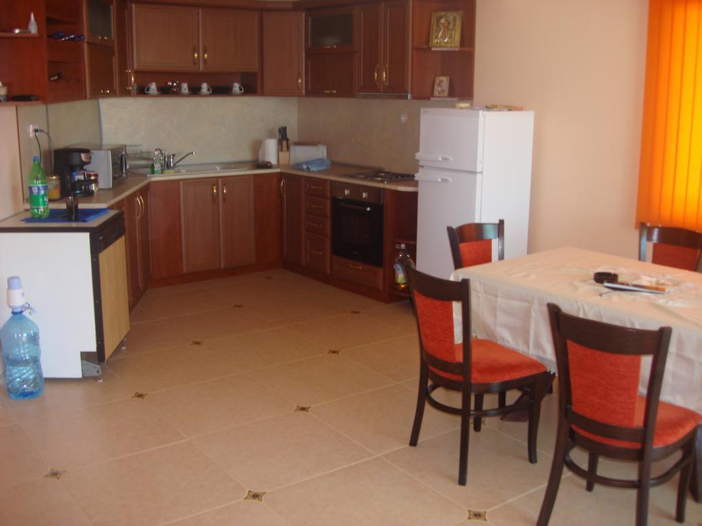 Villa Sunray โทโพลา ภายนอก รูปภาพ
