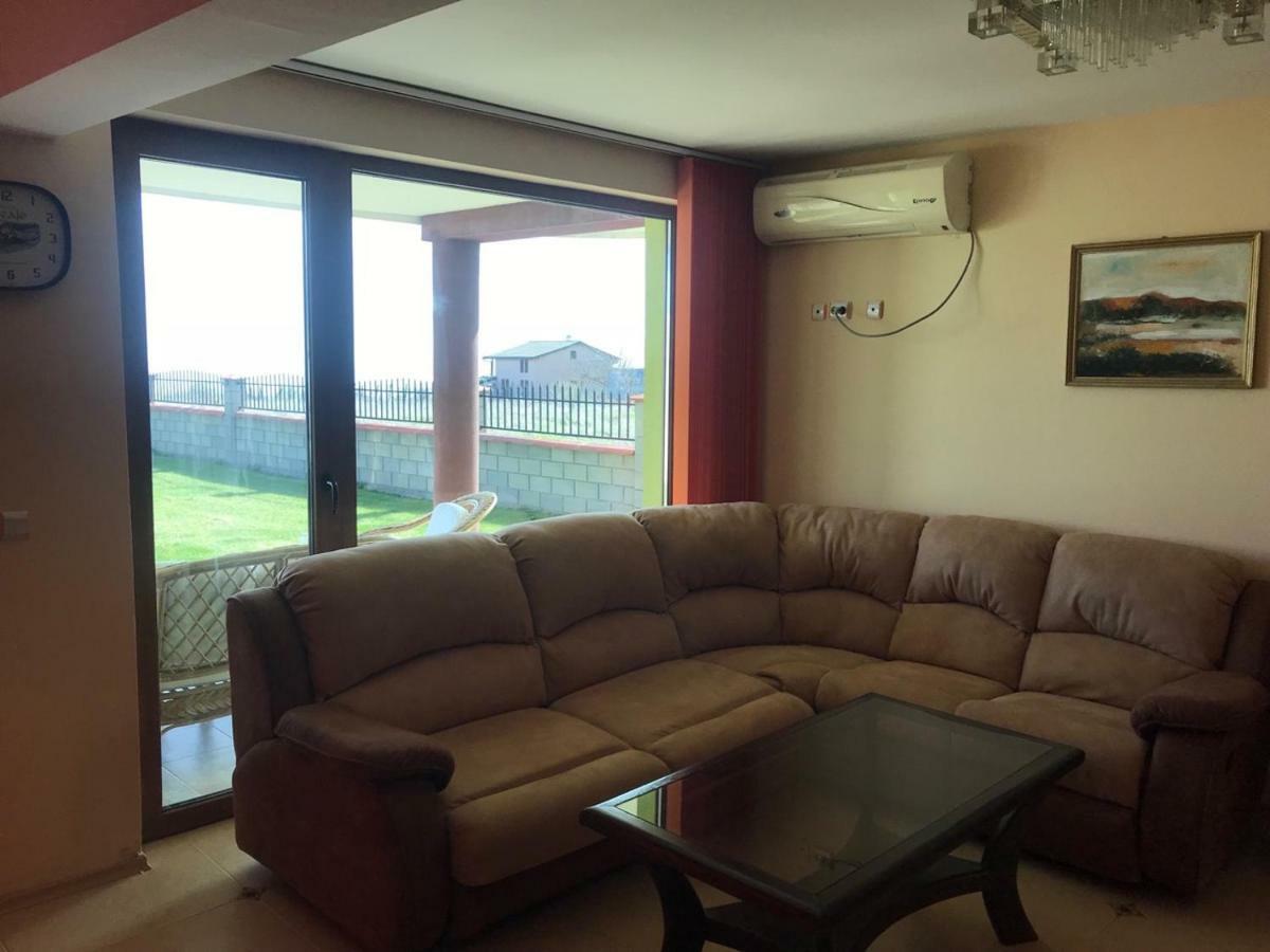 Villa Sunray โทโพลา ภายนอก รูปภาพ